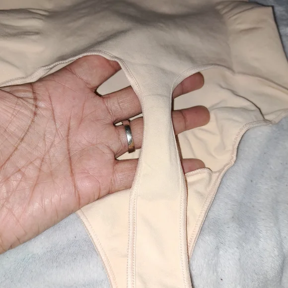 NWT ShaperX Beige Bikini bodyshaper size S/M - Picture 8 of 11